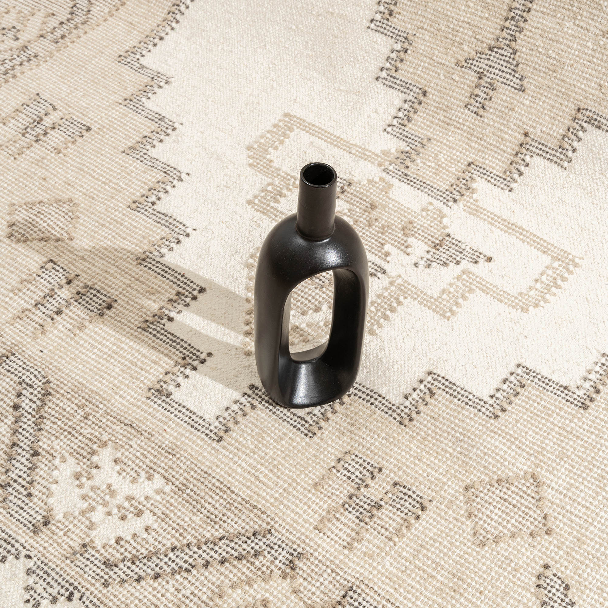 Beige Mystique Kilim Rug - Image 3