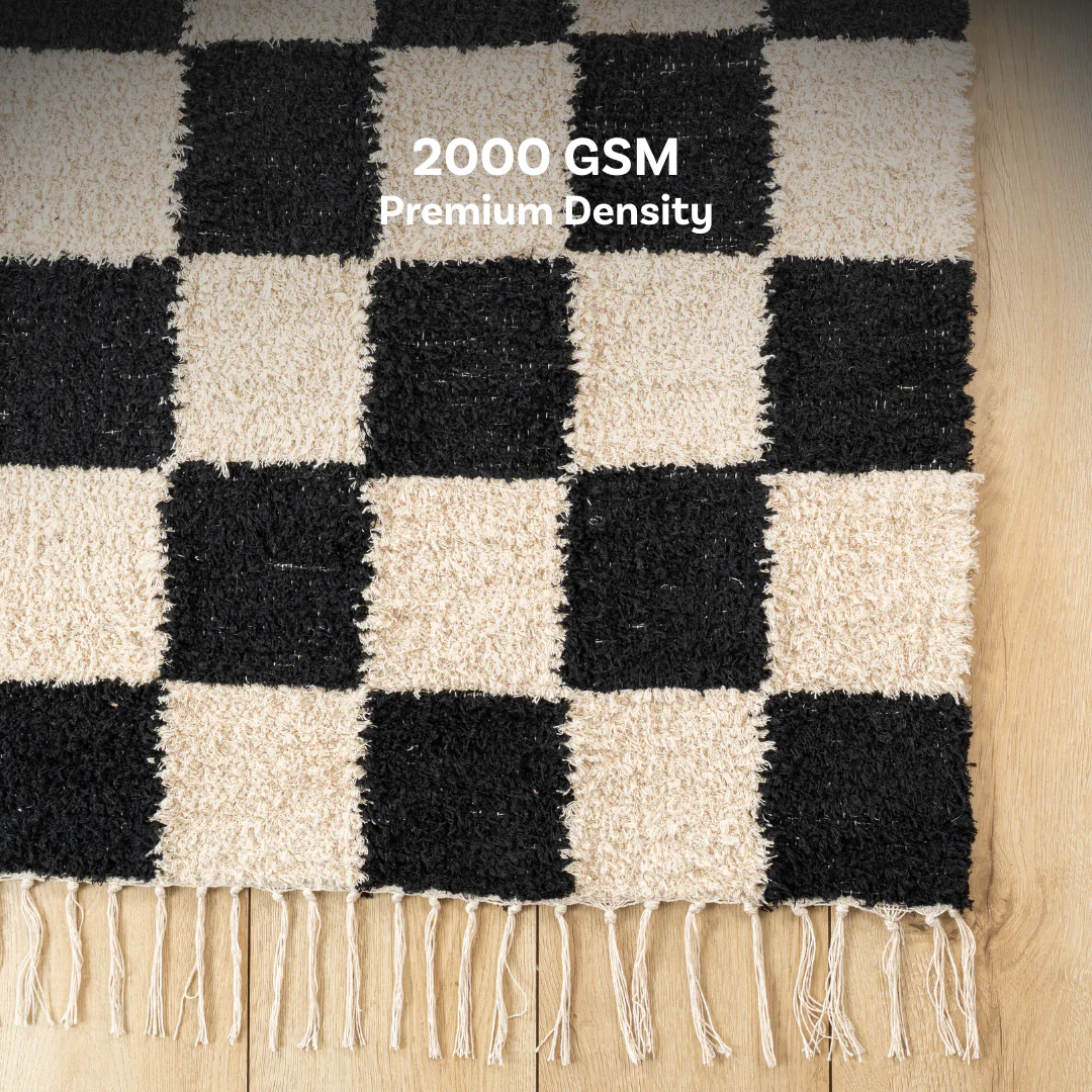 Noir Blanc Area Rug - Image 4