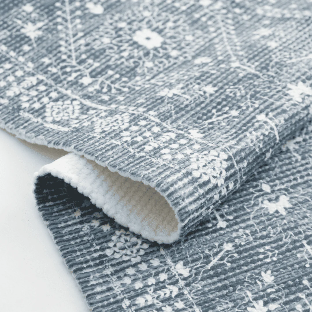 Verdant Fringe Table Runner - Image 4